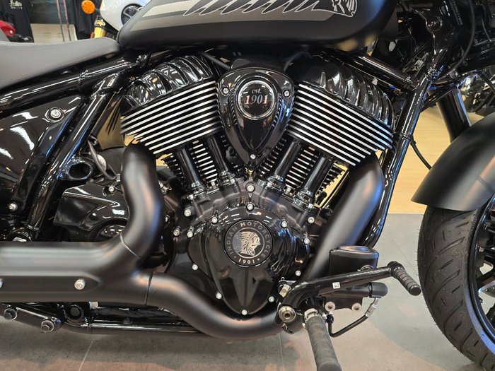 2025 Indian SPORT CHIEF RT BLACK SMOKE
