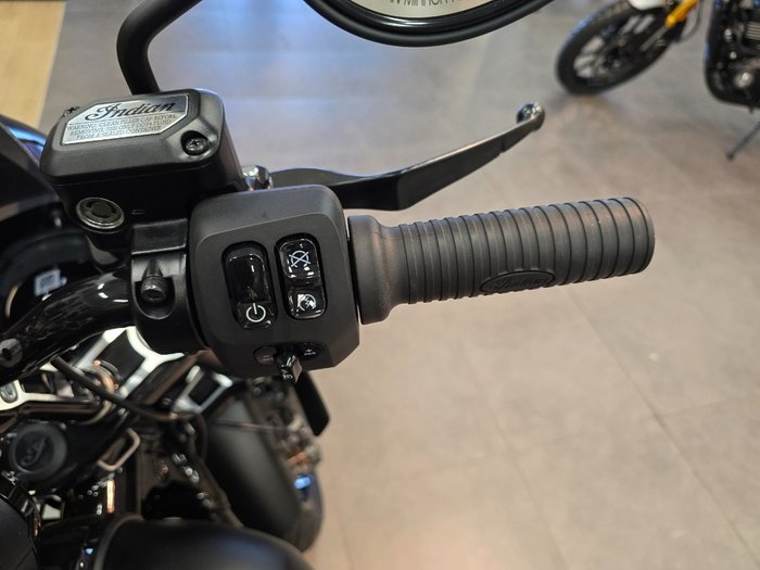 2025 Indian SPORT CHIEF RT BLACK SMOKE