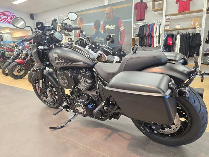 2025 Indian SPORT CHIEF RT BLACK SMOKE