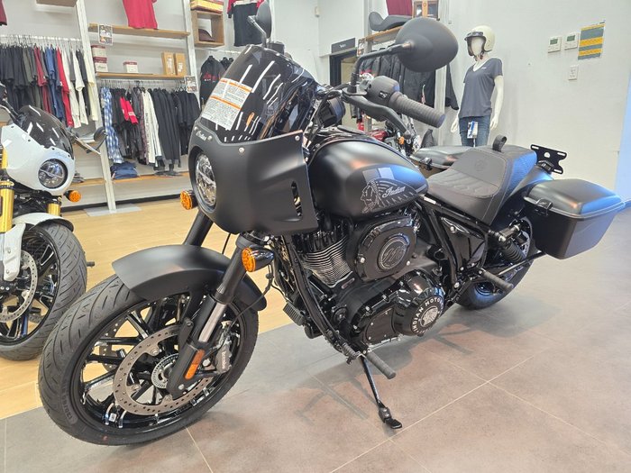 2025 Indian SPORT CHIEF RT BLACK SMOKE