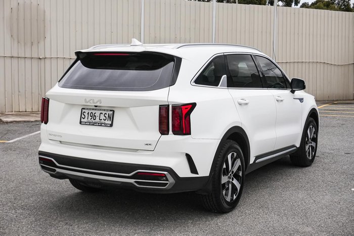 2022 Kia Sorento Sport