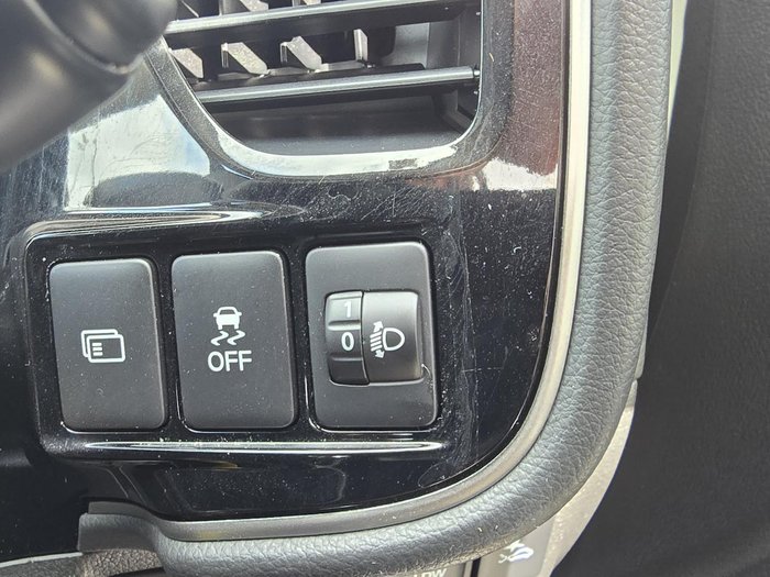 2021 Mitsubishi Outlander ES