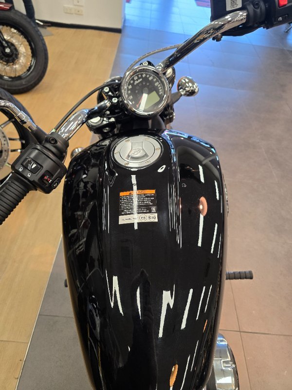 2023 Indian SCOUT BLACK METALLIC