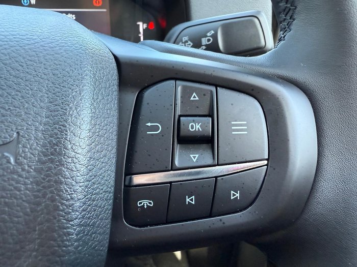 2025 Ford Everest Trend MY25.50 4X4 Dual Range Arctic White