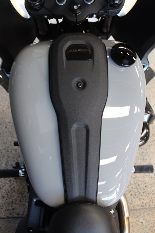 2024 Harley-davidson FXLRST LOW RIDER ST (117) billiard gray