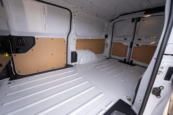 2025 Peugeot Expert Premium