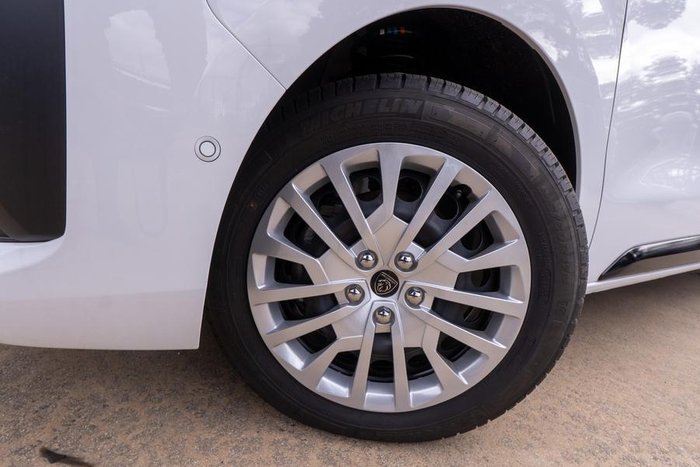 2025 Peugeot Expert Premium