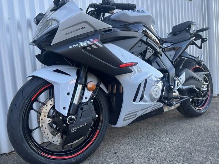 CFMOTO 675SR-R ROAD GREY