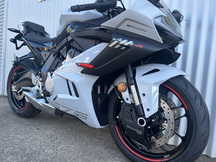 CFMOTO 675SR-R ROAD GREY