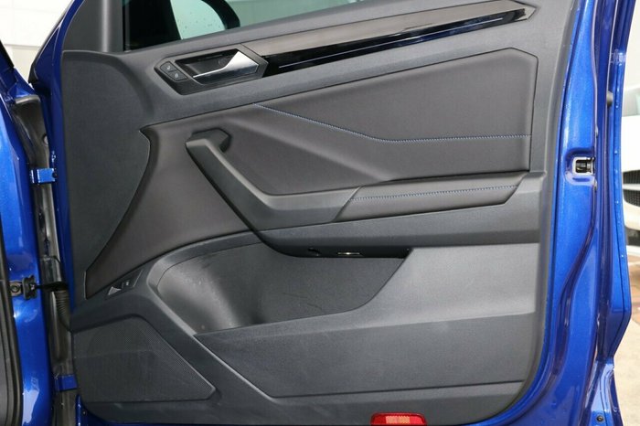 2023 Volkswagen T-Roc R