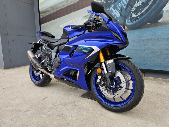 2025 Yamaha YZF-R7LAR Blue