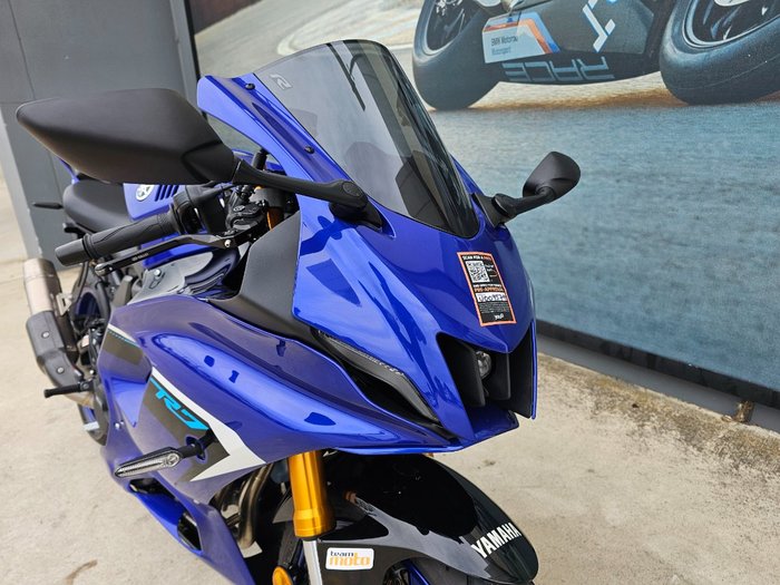 2025 Yamaha YZF-R7LAR Blue