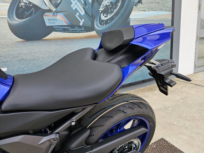 2025 Yamaha YZF-R7LAR Blue