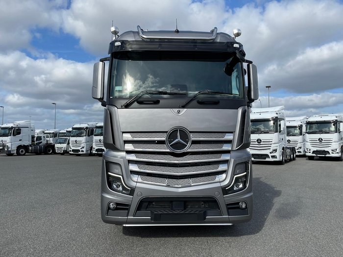 2024 Mercedes-Benz Actros 2663