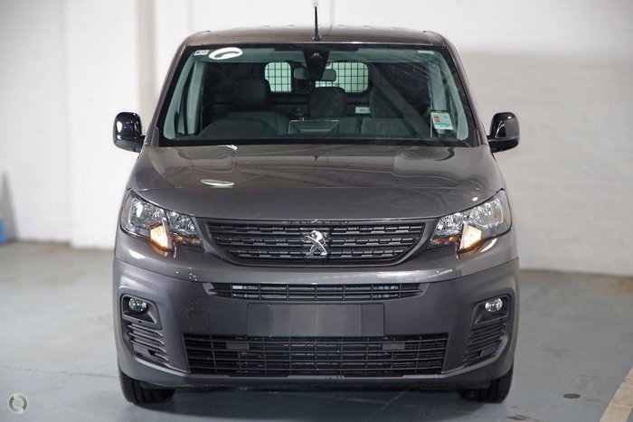 2024 Peugeot e-Partner