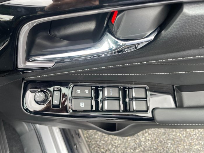 2025 Isuzu MU-X LS-T