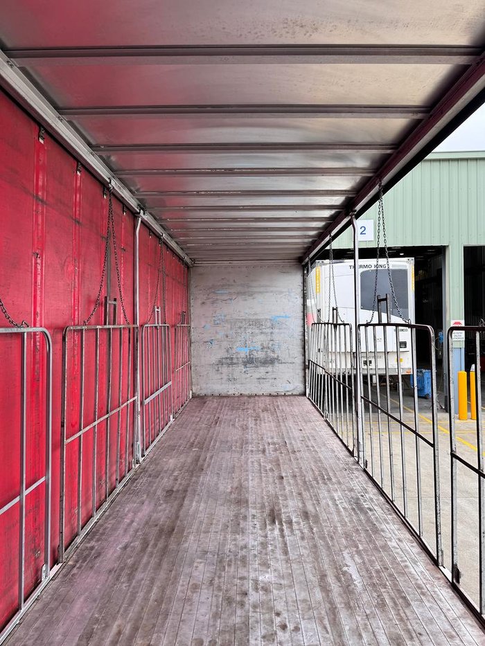 2001 Maxitrans St3 22 Pallet Sd Curtain Sider 