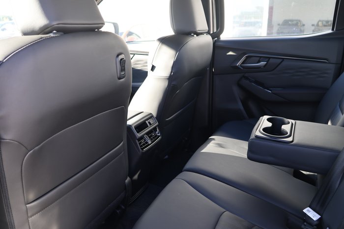 2025 Isuzu D-MAX X-TERRAIN