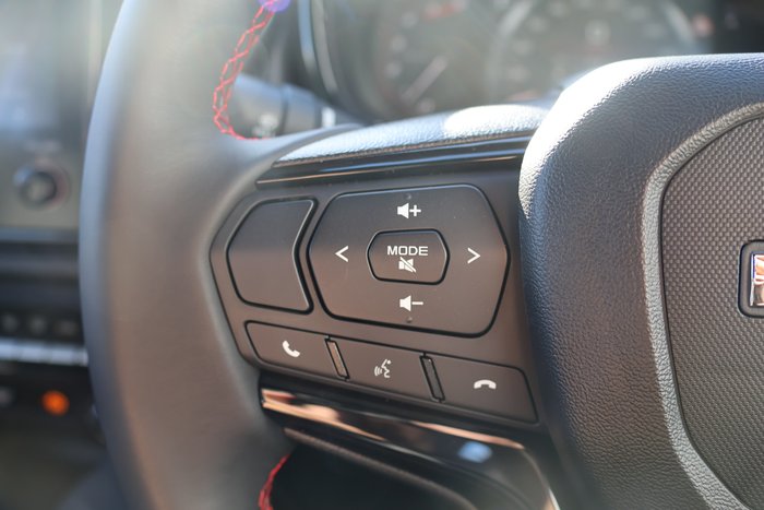 2025 Isuzu D-MAX X-TERRAIN