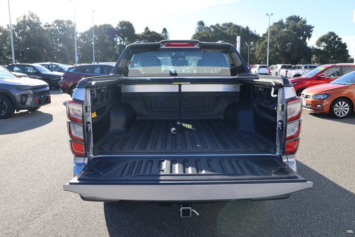 2025 Isuzu D-MAX X-TERRAIN