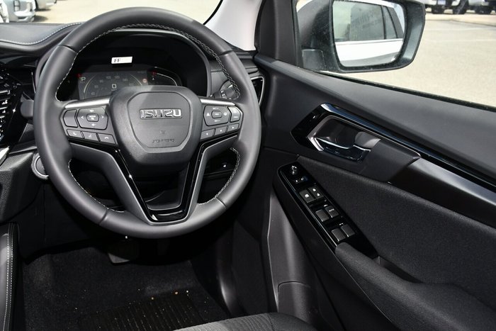 2025 Isuzu MU-X LS-U