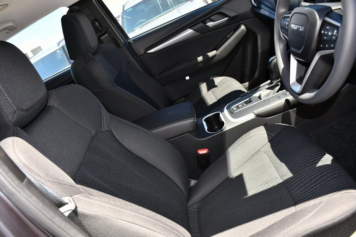 2025 Isuzu MU-X LS-M