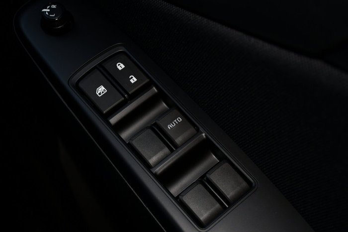 2025 Isuzu MU-X LS-M