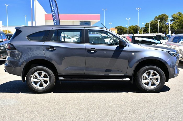 2025 Isuzu MU-X LS-M