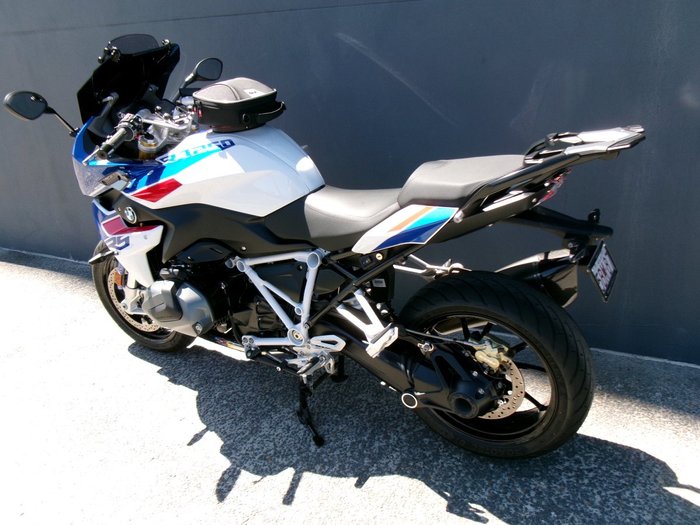 2024 BMW Motorrad R 1250 RS LIGHT WHITE/RACING BLUE METALL