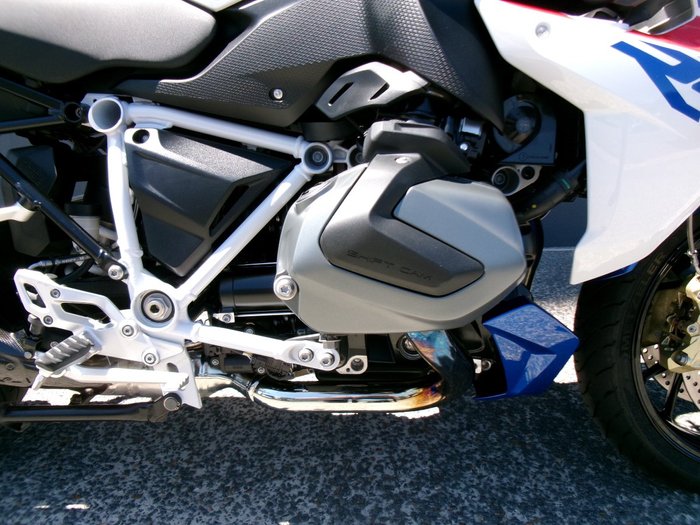2024 BMW Motorrad R 1250 RS LIGHT WHITE/RACING BLUE METALL
