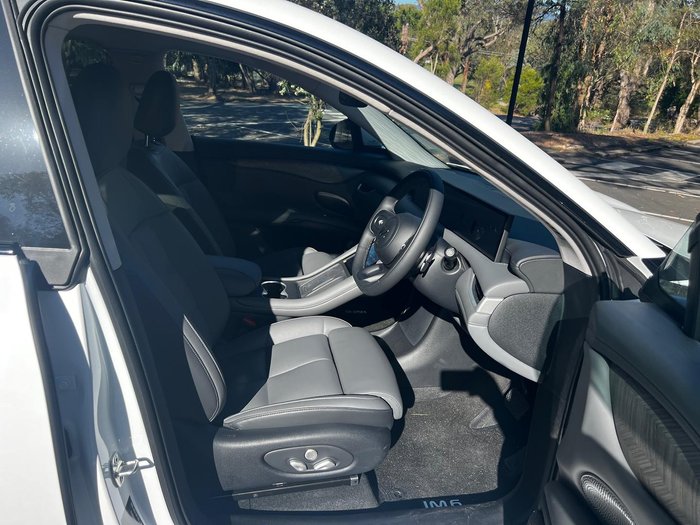 2025 MG IM6 Performance S12L MY25 AWD Athena White