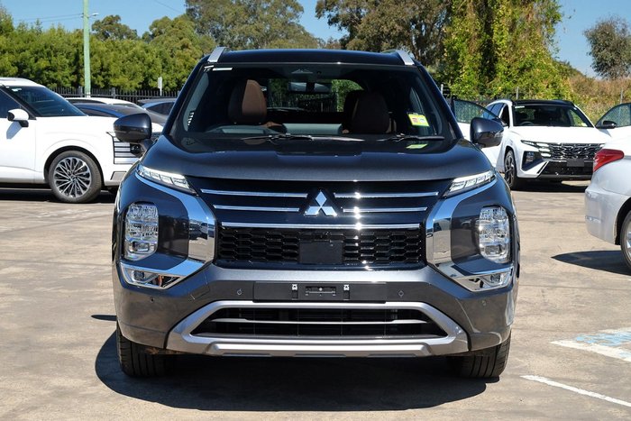 2025 Mitsubishi Outlander Exceed Tourer