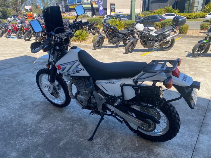 2018 Suzuki DR650SE White