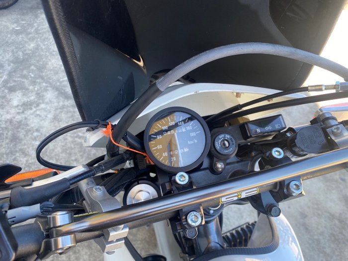 2018 Suzuki DR650SE White
