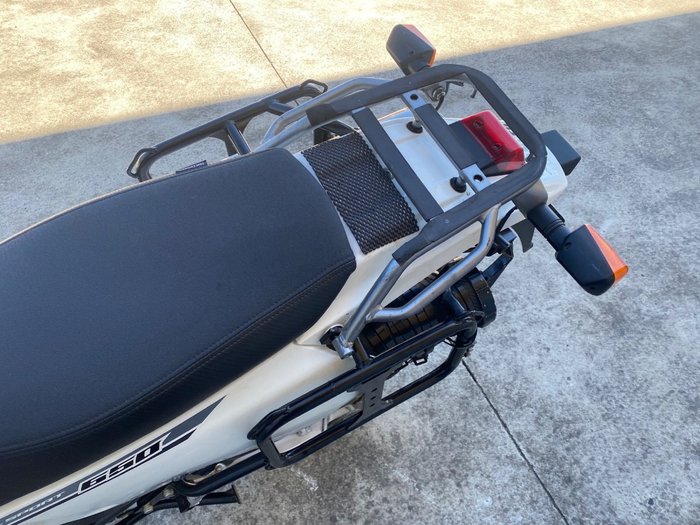 2018 Suzuki DR650SE White