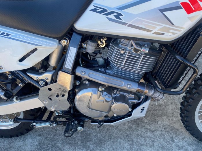 2018 Suzuki DR650SE White