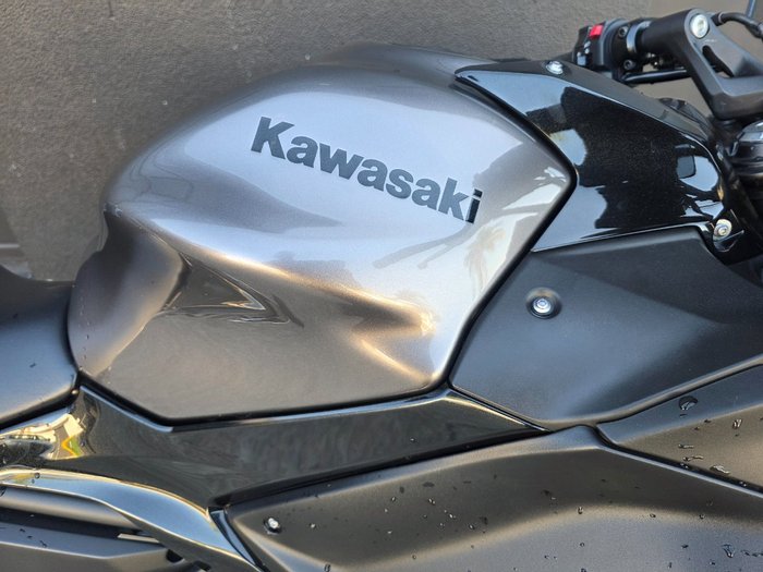 2021 Kawasaki NINJA 650L SE (LAMS) SILVER