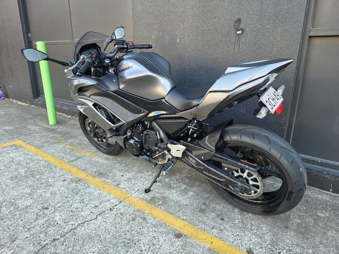 2021 Kawasaki NINJA 650L SE (LAMS) SILVER