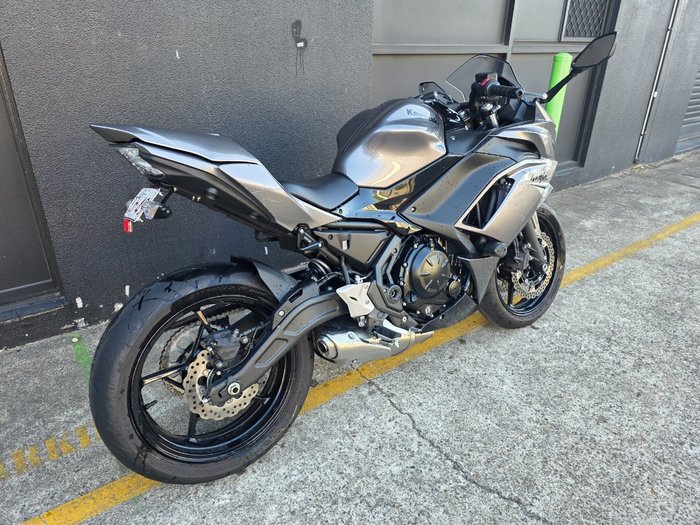 2021 Kawasaki NINJA 650L SE (LAMS) SILVER