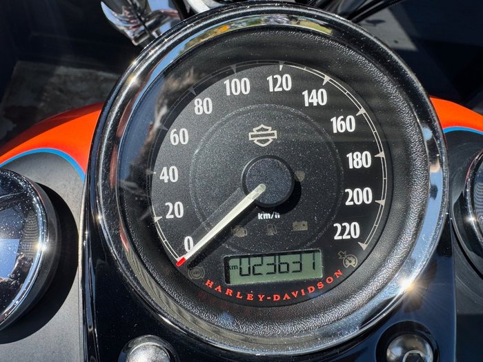 2015 Harley-davidson FXDWG WIDE GLIDE Black