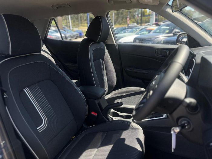 2025 Hyundai Venue Active