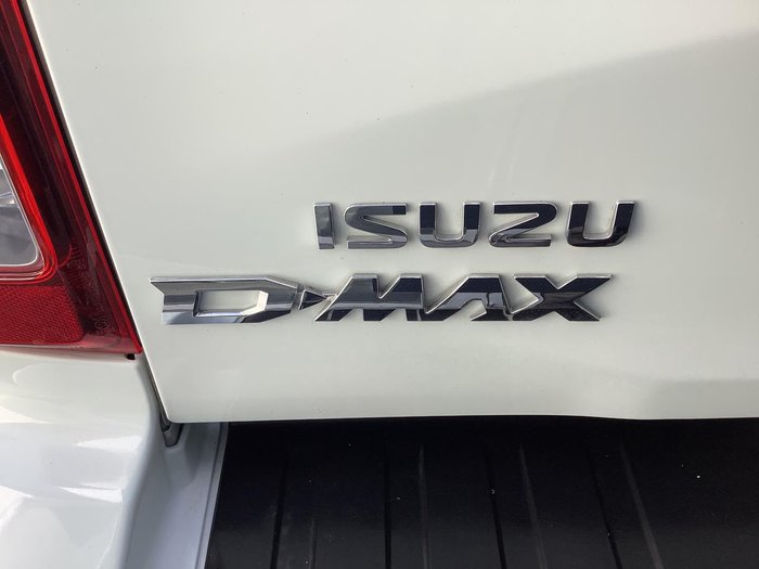 2024 Isuzu D-MAX LS-M