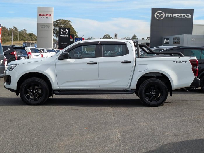 2025 Isuzu D-MAX X-RIDER