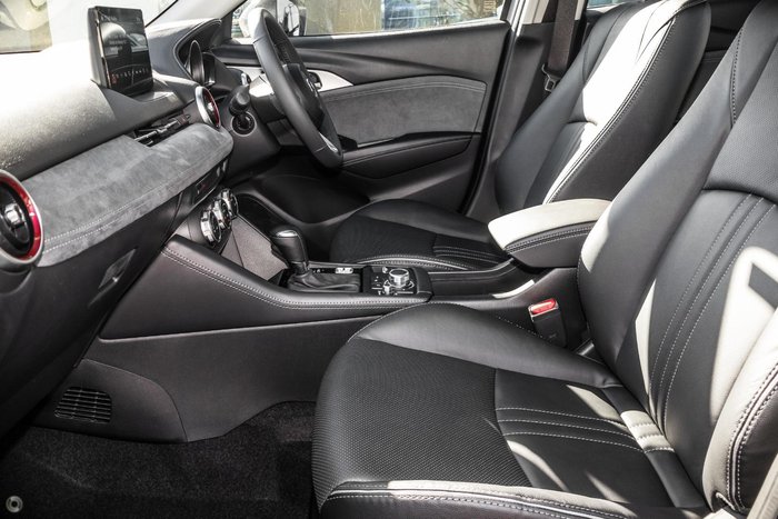 2025 Mazda CX-3 G20 Akari