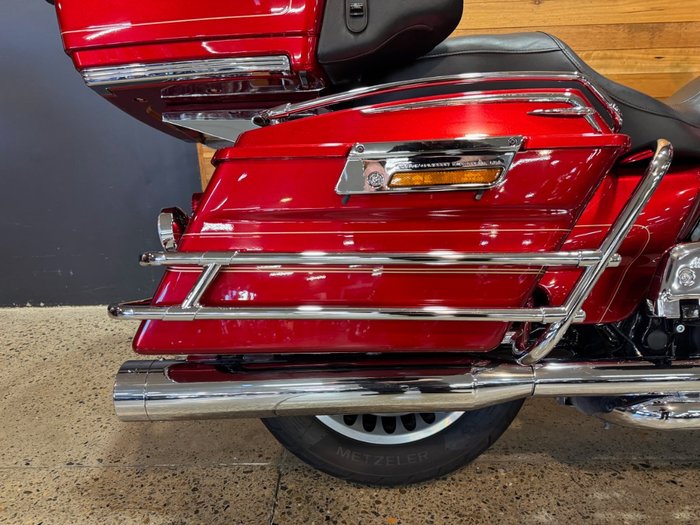 2011 Harley-davidson FLHTCU U/C ELECTRA GLIDE Red