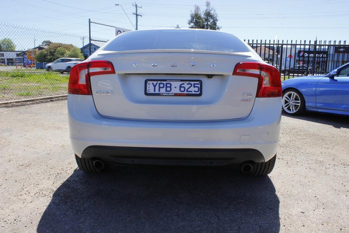 2010 Volvo S60 T6 AWD Cosmic White