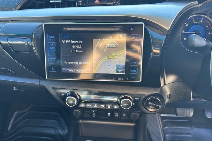 2019 Toyota Hilux SR5