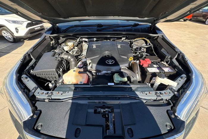 2019 Toyota Hilux SR5