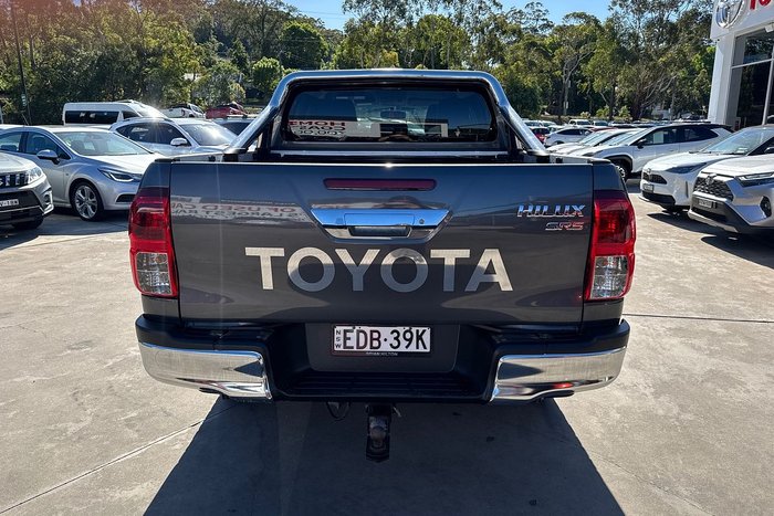 2019 Toyota Hilux SR5
