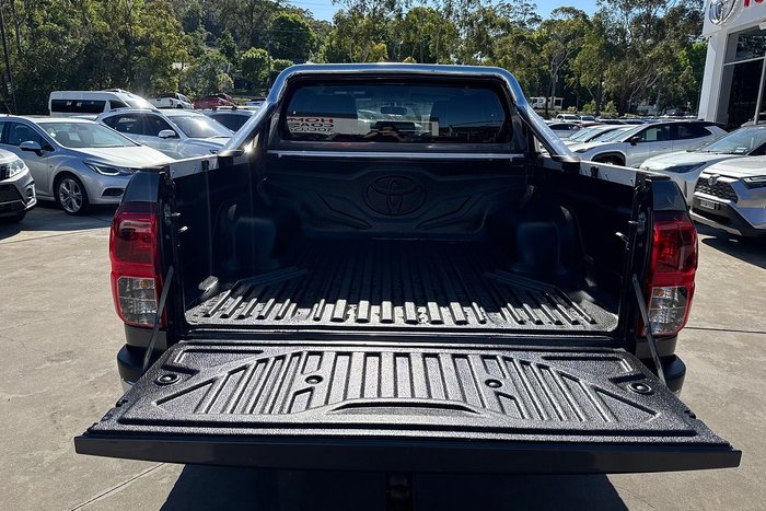 2019 Toyota Hilux SR5